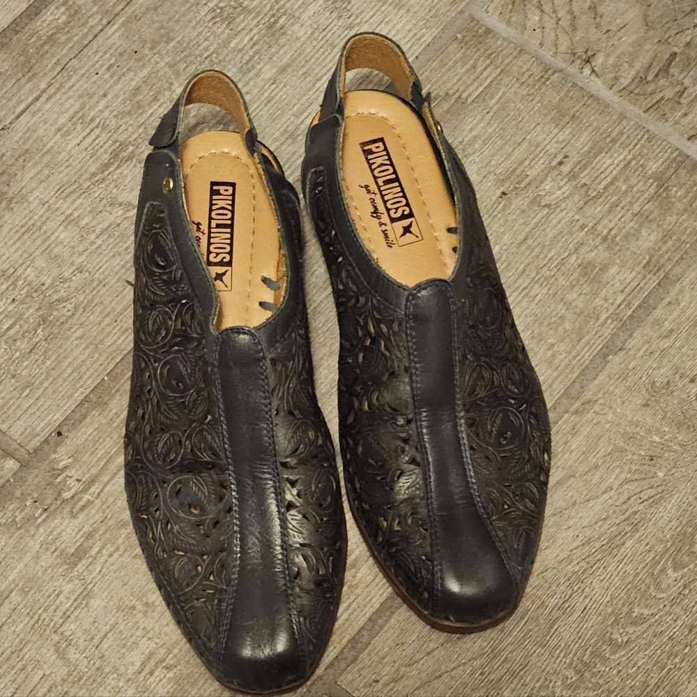 Pikolinos Intricate Blue Leather Loafers Size 6